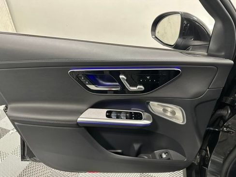 Used 2025 Mercedes-Benz GLC 350e 4MATIC w/ Driver Assistance Package image 14