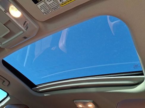 Used 2015 Toyota Tundra Platinum image 16