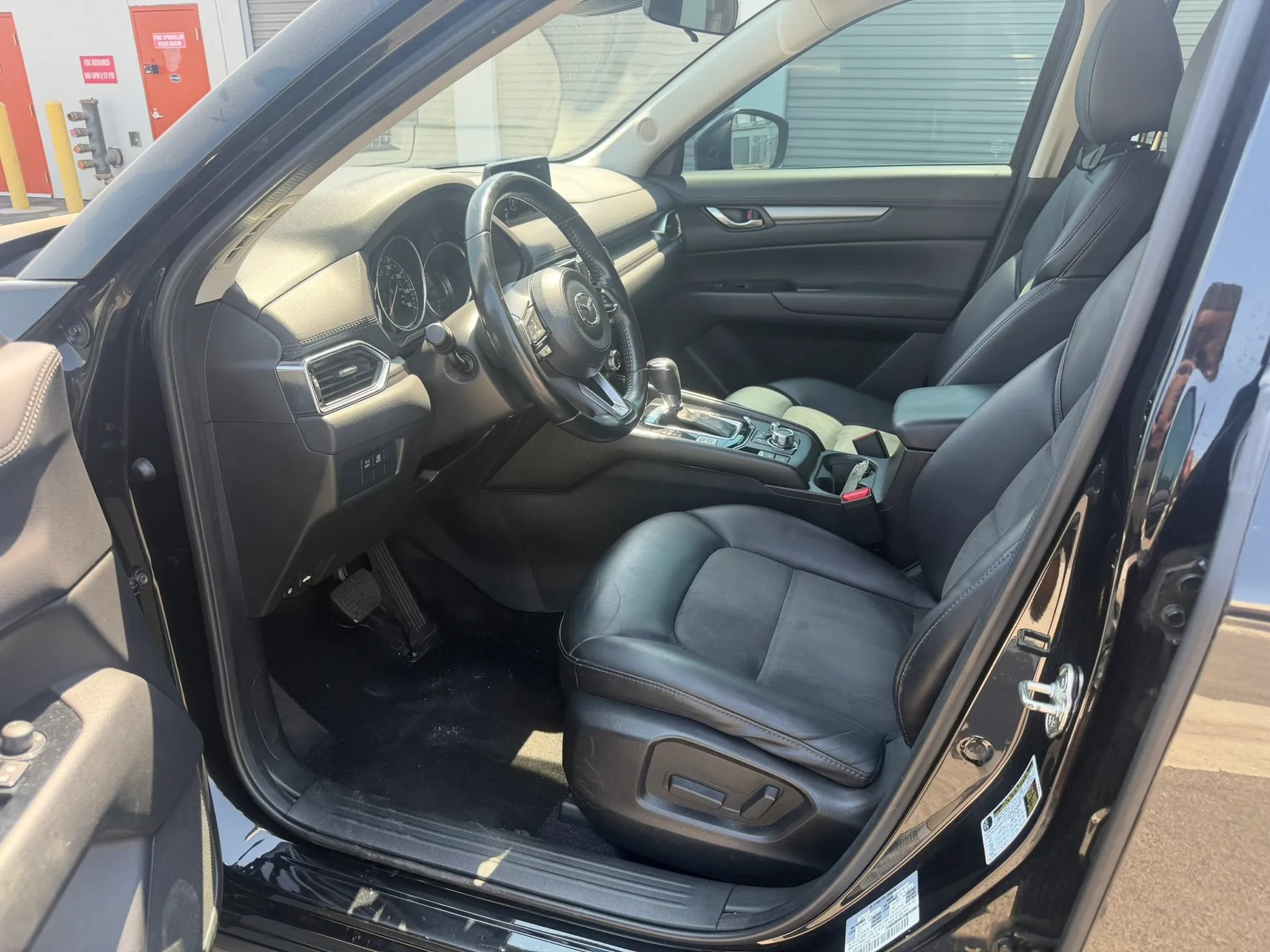 Used 2018 MAZDA CX-5 Touring FWD image 8
