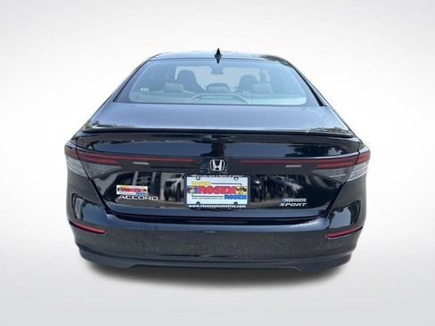 Used 2024 Honda Accord Sport image 4