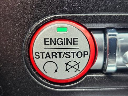 Used 2015 Ford Mustang GT Premium image 20