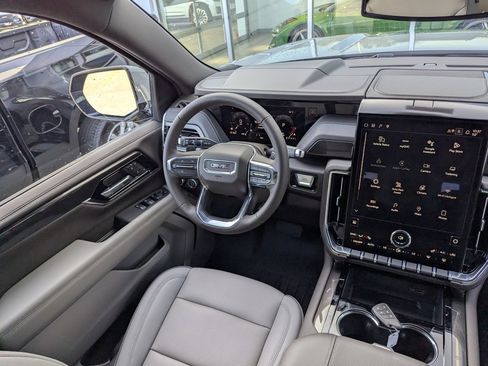 New 2026 GMC Yukon Elevation image 20