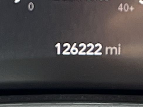 Used 2020 Chrysler Pacifica Touring-L w/ Advanced Safetytec Group FWD image 22