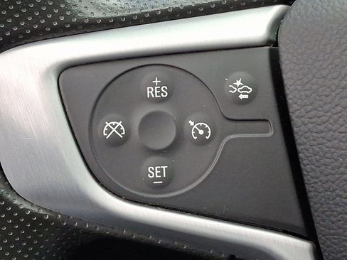 Used 2023 GMC Acadia SLE w/ Driver Convenience Package image 21