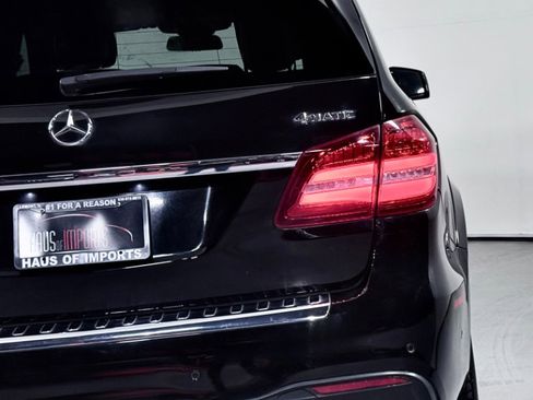 Used 2017 Mercedes-Benz GLS 550 4MATIC w/ Driver Assistance Package image 14