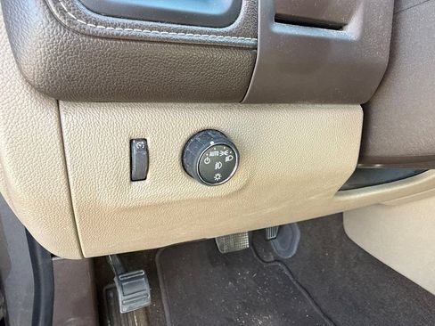 Used 2015 GMC Canyon SLT w/ Driver Alert Package RWD image 14