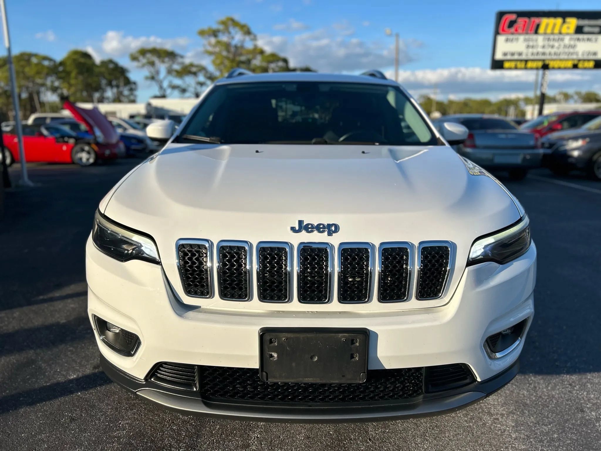 Used 2019 Jeep Cherokee Limited AWD/4WD image 13