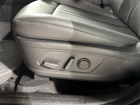 New 2026 Kia Sorento EX AWD/4WD image 14