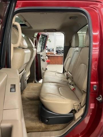 Used 2013 Nissan Frontier SL w/ Moonroof Pkg AWD/4WD image 29