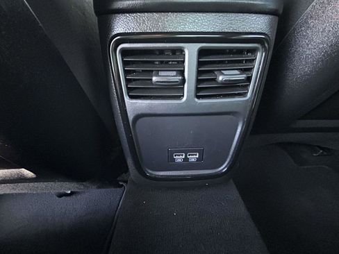 Used 2022 Dodge Charger R/T w/ Blacktop Package RWD image 15