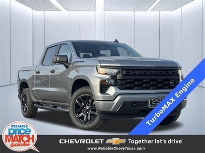 New 2026 Chevrolet Silverado 1500 Custom w/ Turbomax Blackout Package