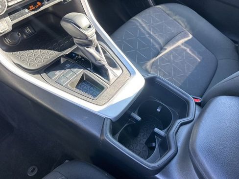 Used 2024 Toyota RAV4 XLE image 27