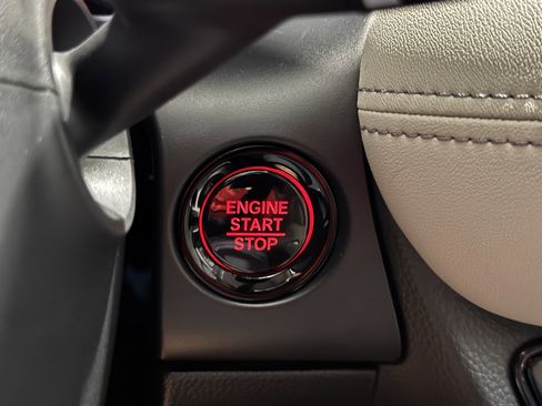 New 2026 Honda HR-V EX-L image 29