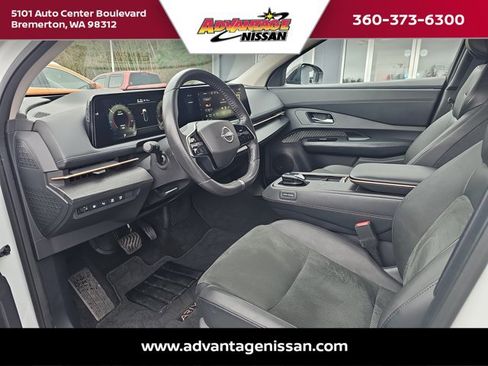 Used 2023 Nissan Ariya AWD image 22