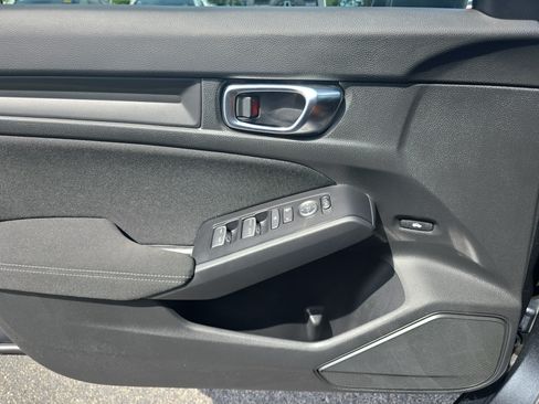 Used 2024 Honda Civic Sport image 25