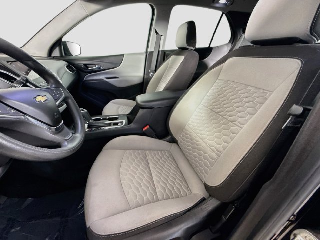 Used 2021 Chevrolet Equinox LS w/ LPO, Blackout Package AWD/4WD image 21