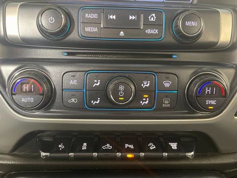 Used 2018 GMC Sierra 2500 SLT w/ Duramax Plus Package image 21