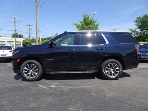 Used 2023 Chevrolet Tahoe LS AWD/4WD image 2