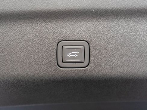 New 2026 GMC Yukon XL Denali Ultimate image 35