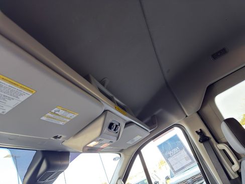 New 2026 Ford Transit 350 XL image 27