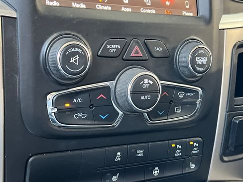 Used 2018 RAM 1500 Big Horn AWD/4WD image 22