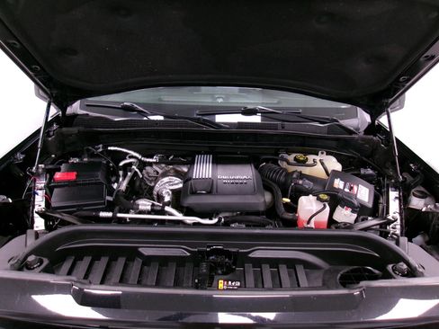 Used 2020 GMC Sierra 1500 Elevation w/ Elevation Value Package image 16