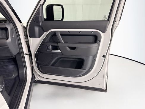 New 2026 Land Rover Defender 130 S image 27