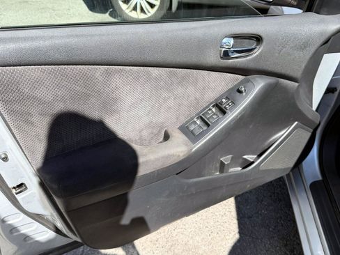 Used 2007 Nissan Altima 2.5 S w/ Convenience Pkg FWD image 13