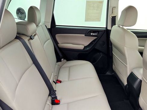 Used 2018 Subaru Forester 2.5i Limited AWD/4WD image 22