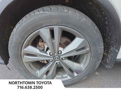 Used 2019 Nissan Murano Platinum image 14