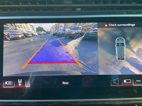 Used 2023 Audi Q8 Premium Plus w/ Premium Plus Package image 14