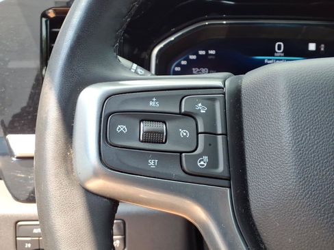 Used 2023 Chevrolet Silverado 1500 LT AWD/4WD image 15