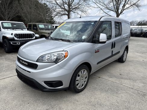 Used 2020 RAM ProMaster City SLT w/ Popular Equipment Group image 3