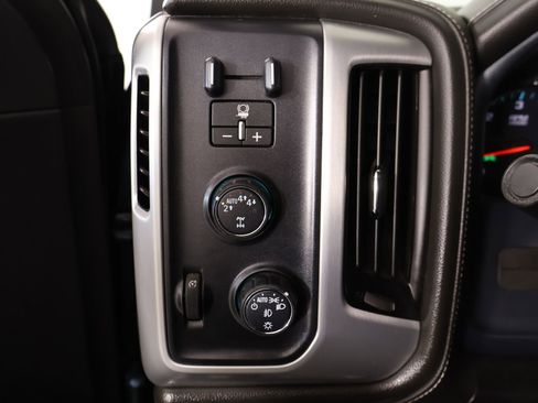 Used 2018 GMC Sierra 1500 SLE w/ SLE Value Package image 7