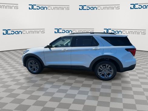 New 2026 Ford Explorer Active AWD/4WD image 5