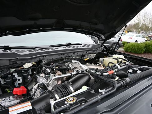 Used 2025 Ford F350 King Ranch w/ Chrome Package image 3