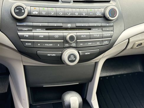 Used 2009 Honda Accord EX image 6