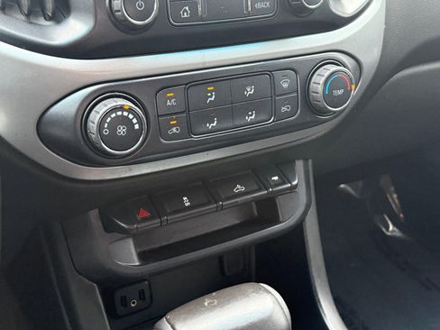 Used 2019 Chevrolet Colorado LT image 22