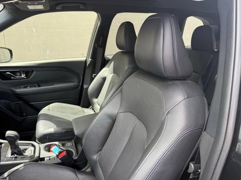 Certified 2025 Subaru Forester Limited AWD/4WD image 23
