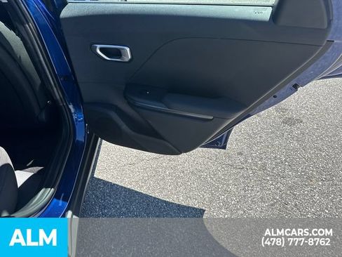 Used 2025 Kia K4 FWD image 18
