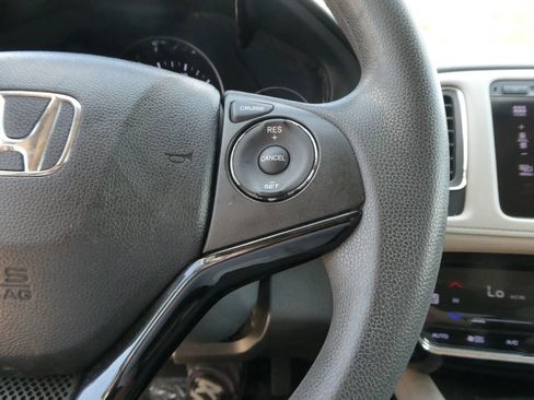 Used 2016 Honda HR-V EX image 20