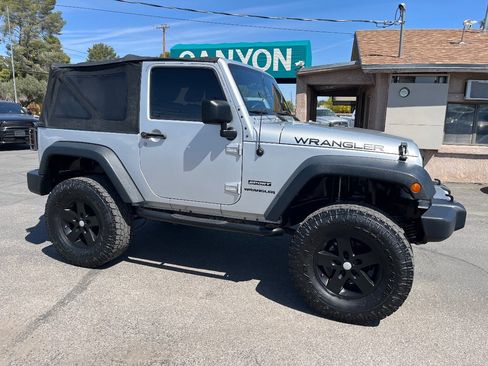 Used 2012 Jeep Wrangler Sport AWD/4WD image 2