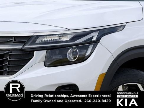 New 2026 Kia Seltos S image 11