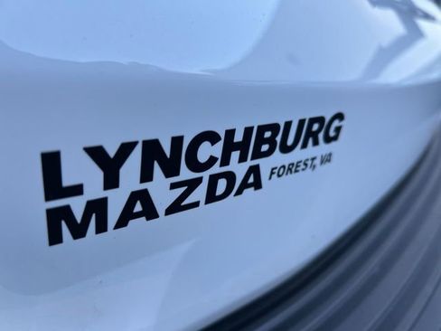 Used 2024 Chevrolet Tahoe LT image 32