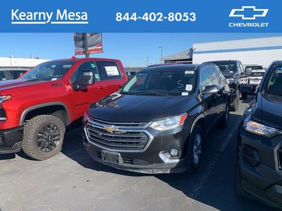 Used 2021 Chevrolet Traverse LT