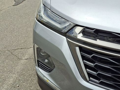 Certified 2023 Chevrolet Traverse RS AWD/4WD image 28