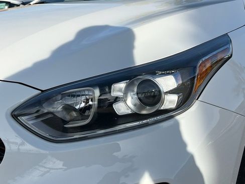 Used 2021 Kia Forte GT-Line w/ GT-Line Premium Package image 8