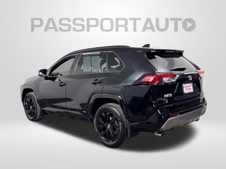 Certified 2022 Toyota RAV4 SE video 3