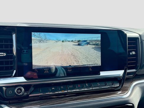 Used 2024 Chevrolet Silverado 1500 LT Trail Boss w/ Convenience Package II image 14