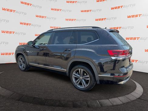 Used 2021 Volkswagen Atlas SE AWD/4WD image 3